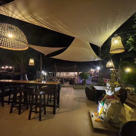The Beach Cafe Koh Chang Bagian luar foto