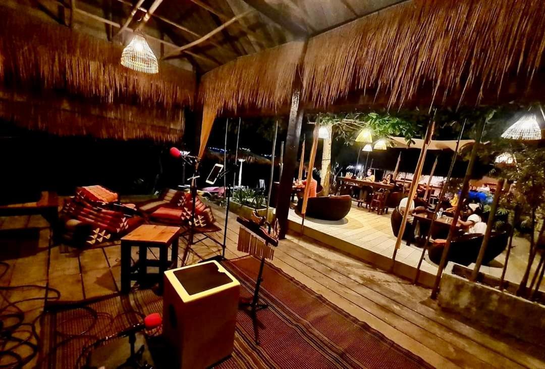 The Beach Cafe Koh Chang Bagian luar foto